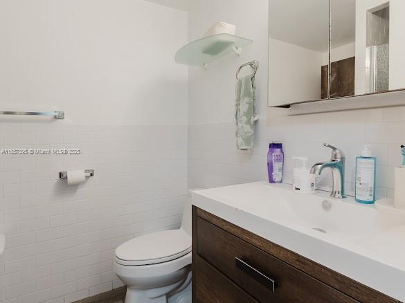 CASTLEWOOD - Residential Income