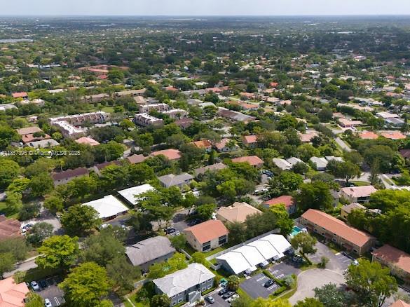 CASTLEWOOD - Residential Income