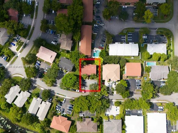 CASTLEWOOD - Residential Income