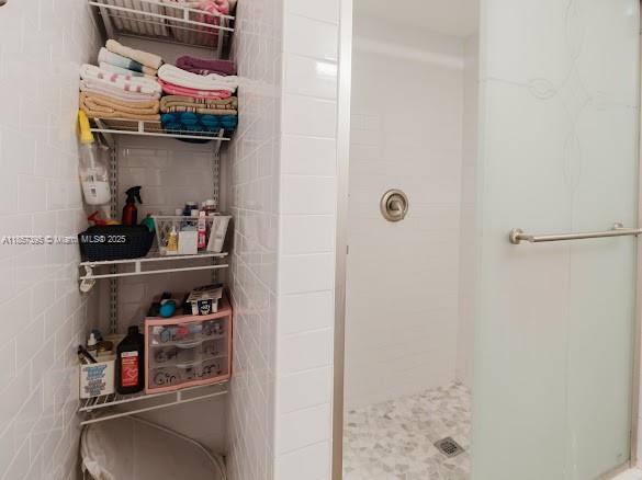 CASTLEWOOD - Residential Income