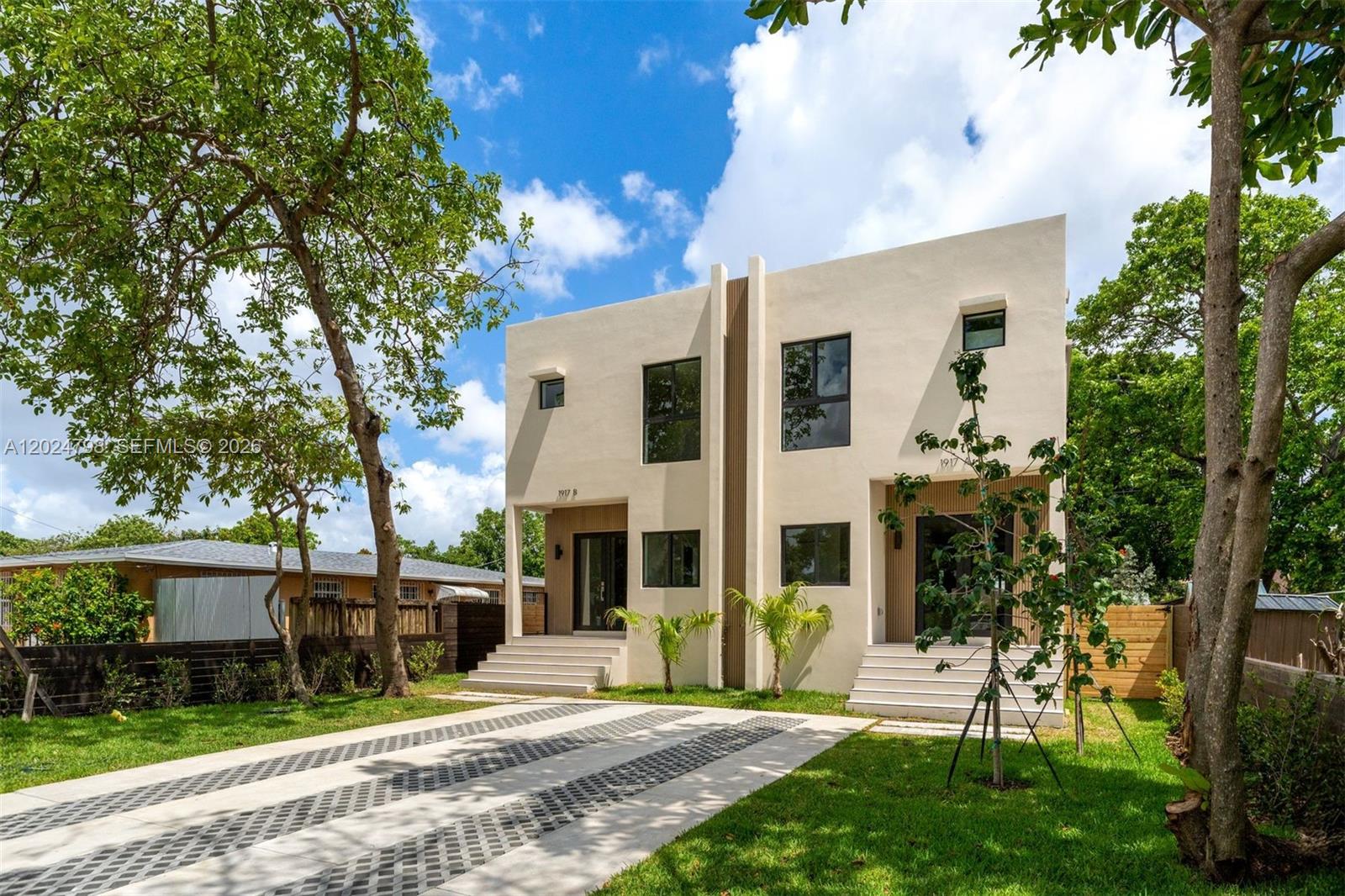 OCOEE PARK - Residential