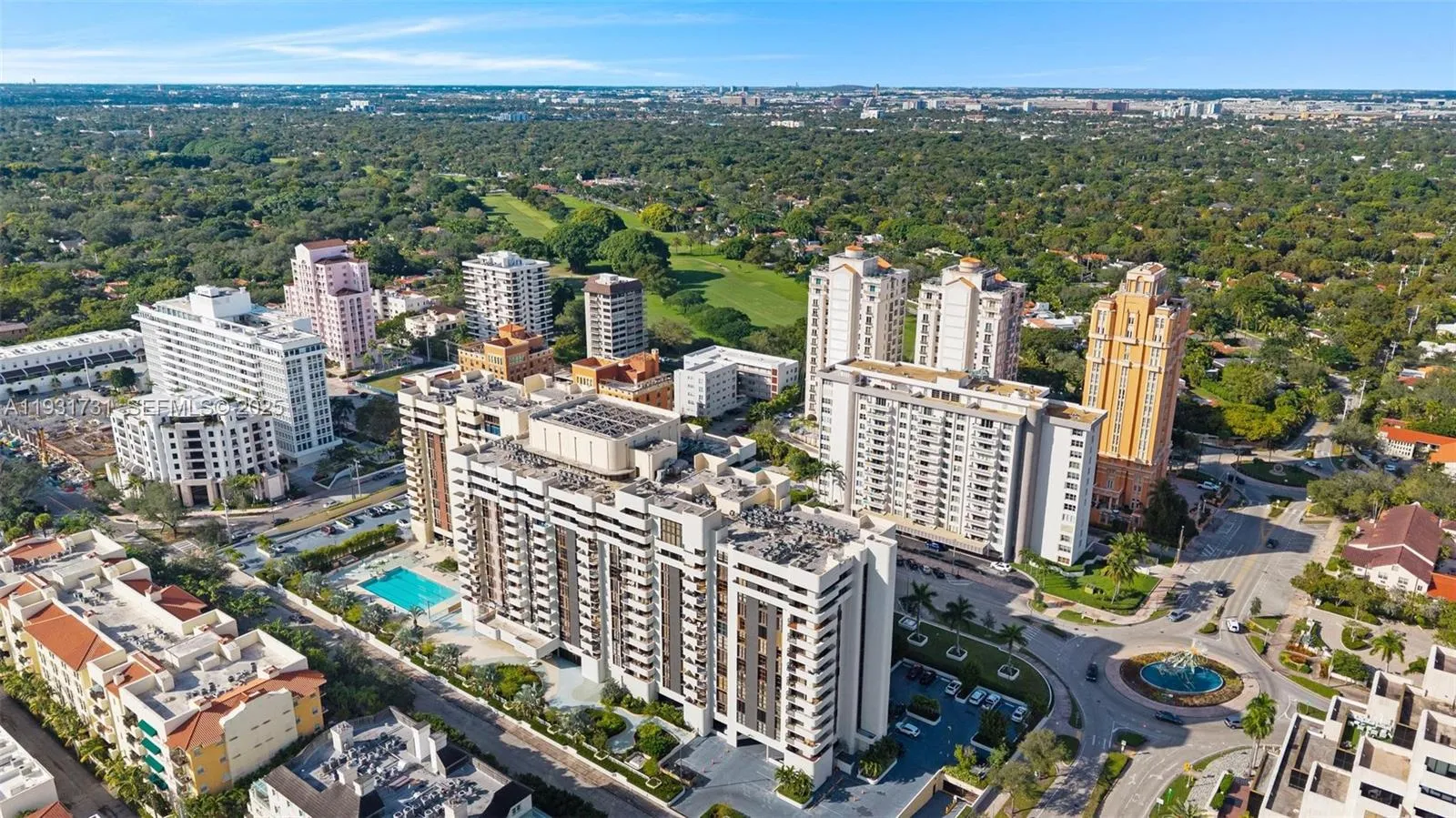 Coral Gables, Florida 33134, United States, 2 Bedrooms Bedrooms, ,2 BathroomsBathrooms,Residential,Active,256653