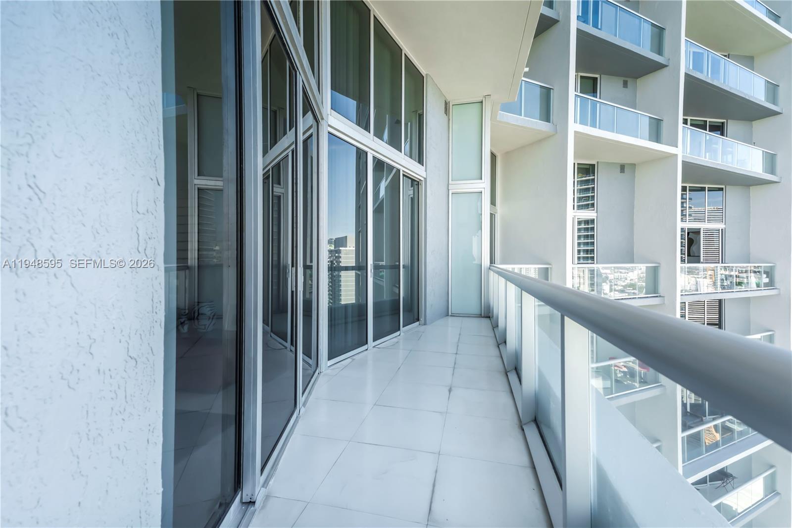 ICONBRICKELL CONDO NO 1 - Residential