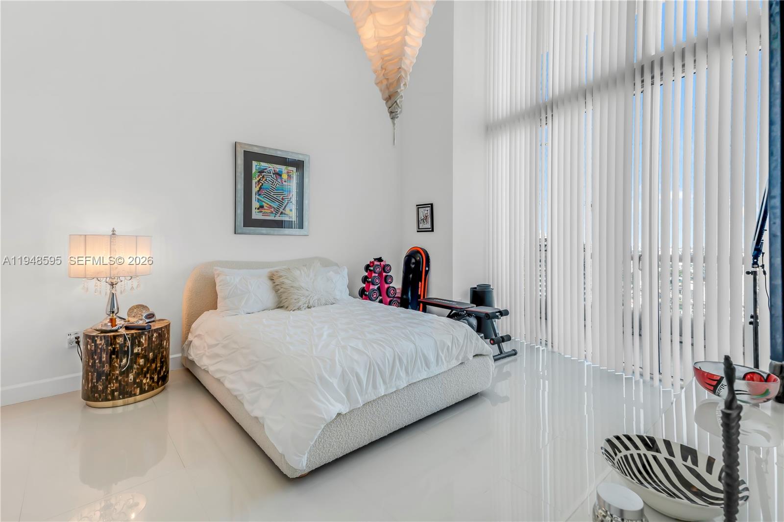 ICONBRICKELL CONDO NO 1 - Residential