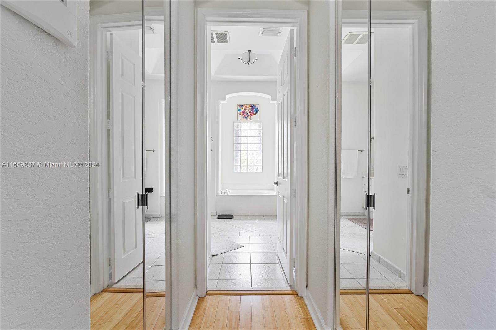 PEMBROKE ISLES III - Residential