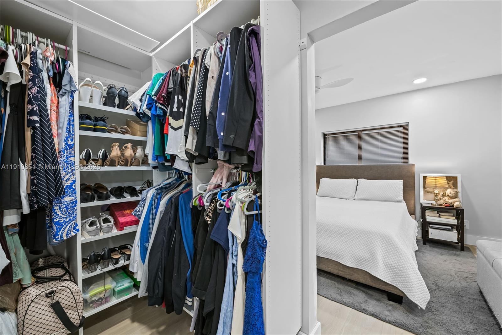 ROBERTSON PARK - Residential