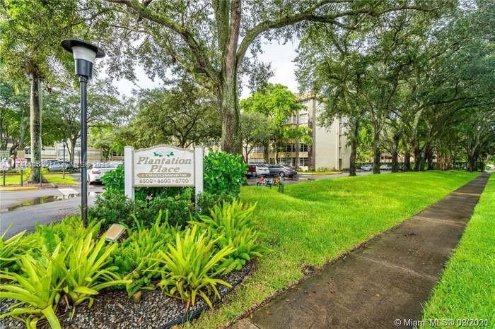 Property for Sale at 6700 Cypress Rd 409, Plantation, Miami-Dade County, Florida - Bedrooms: 1 
Bathrooms: 2  - $159,000