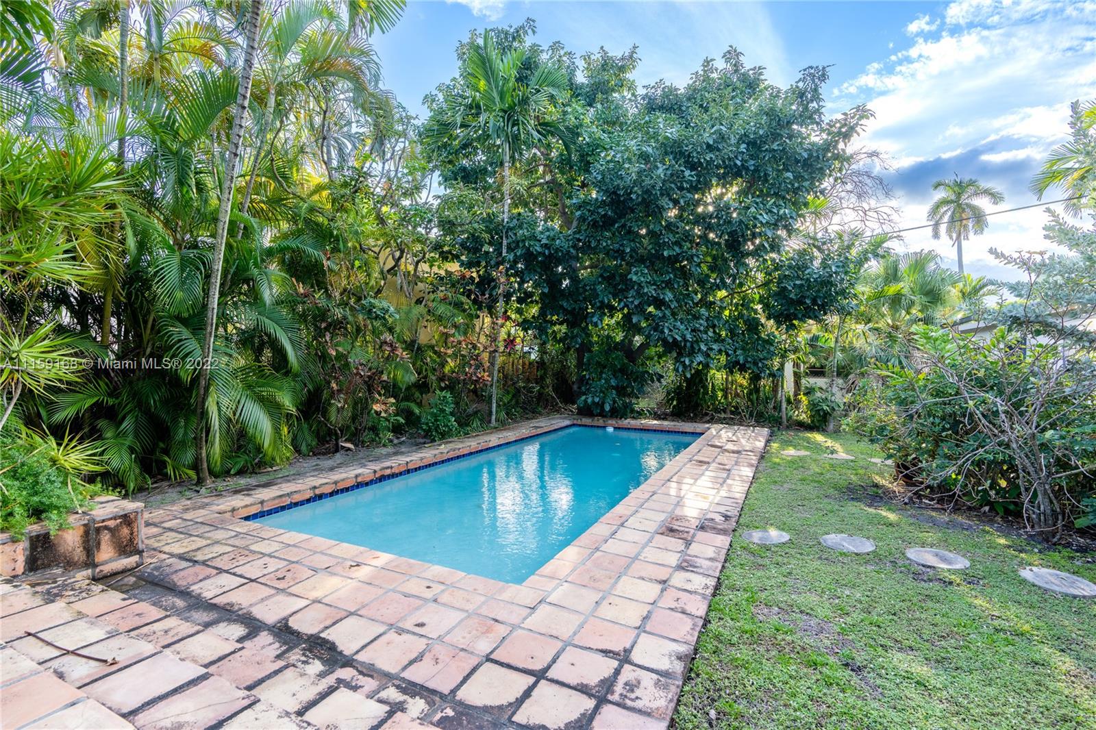 BEACH VIEW ADDN - Residential