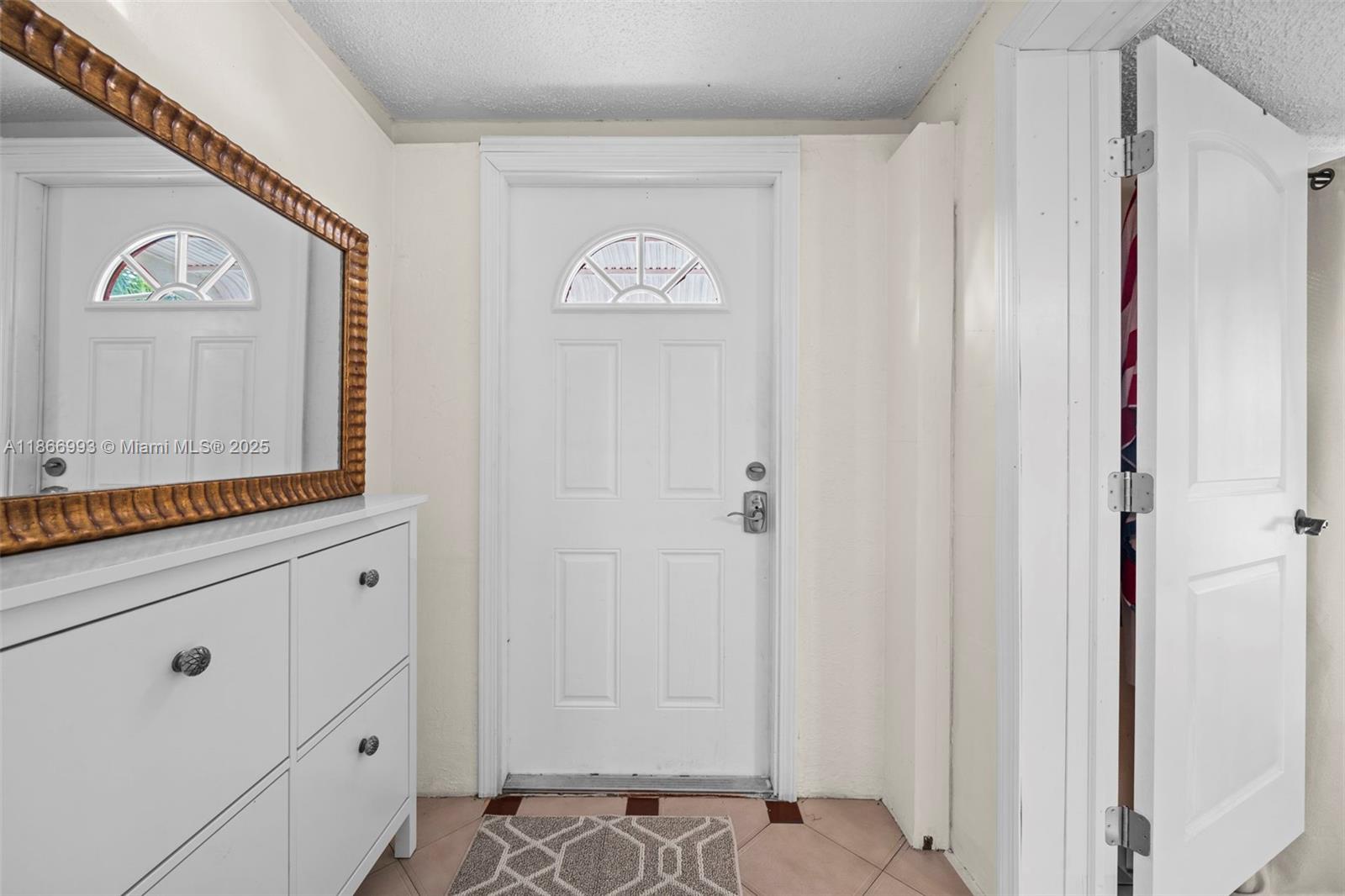 ST JAMES PARK SECOND ADD - Residential Lease