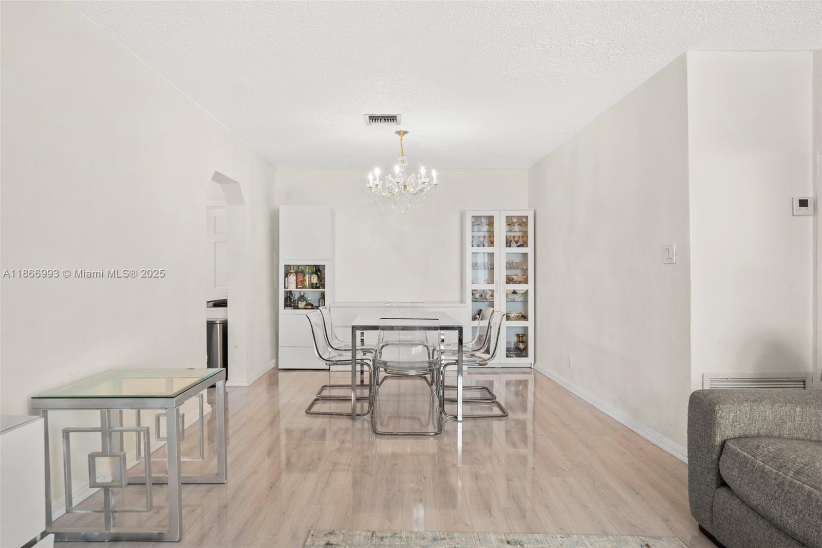 ST JAMES PARK SECOND ADD - Residential Lease