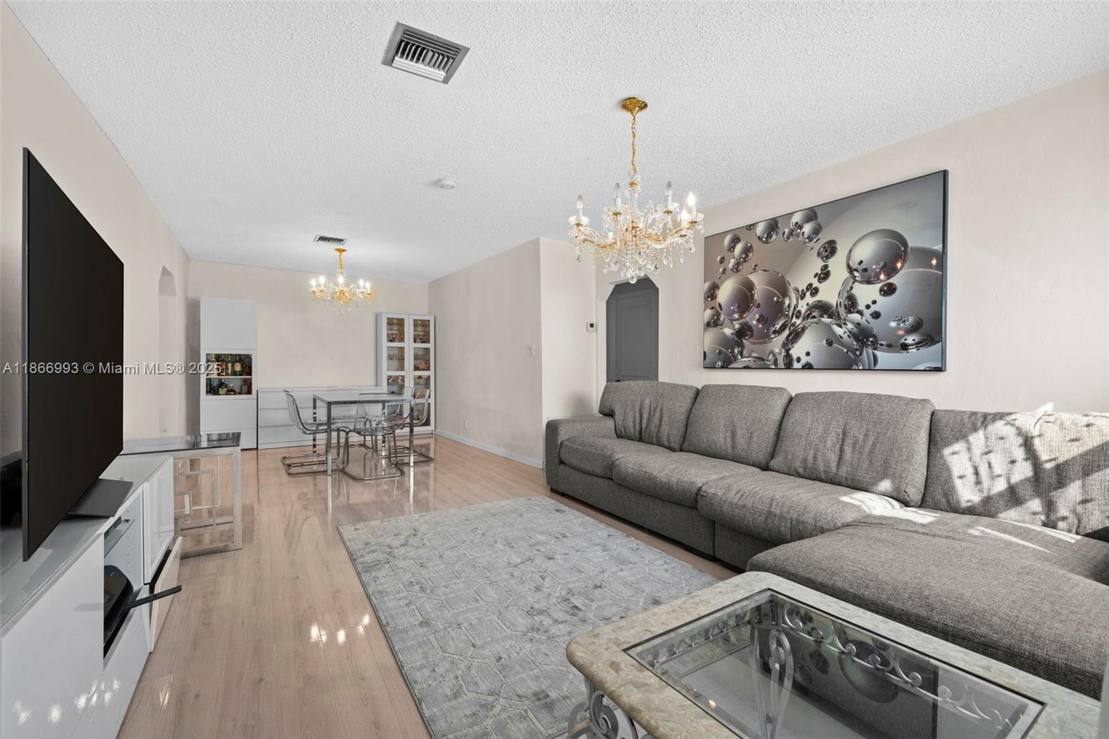 ST JAMES PARK SECOND ADD - Residential Lease