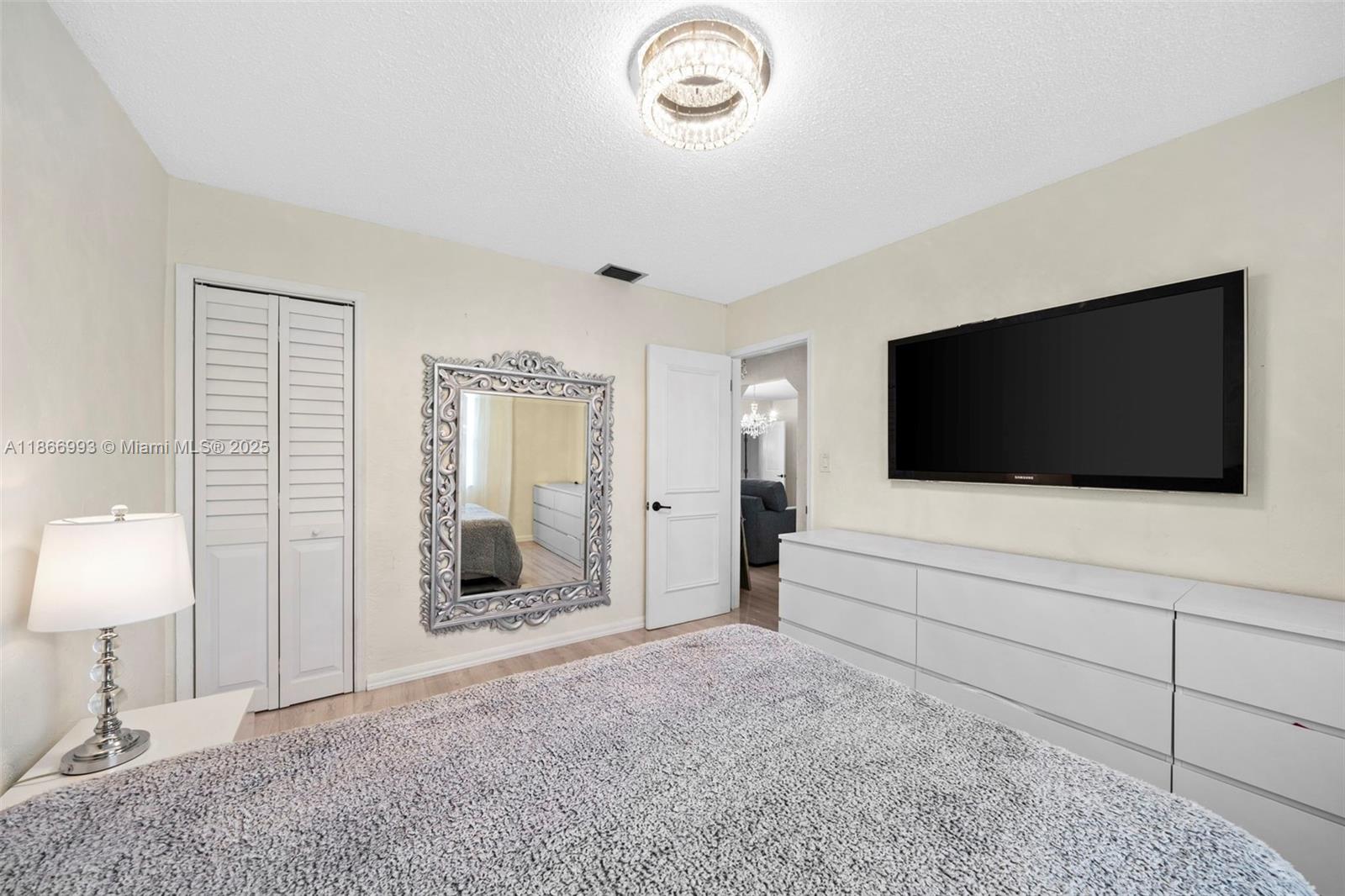 ST JAMES PARK SECOND ADD - Residential Lease