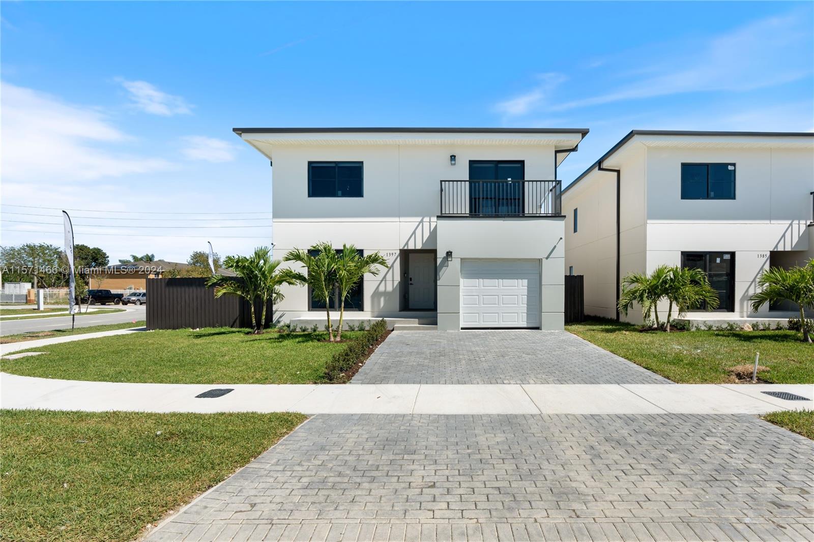 On Alba ONX Homes - Residential