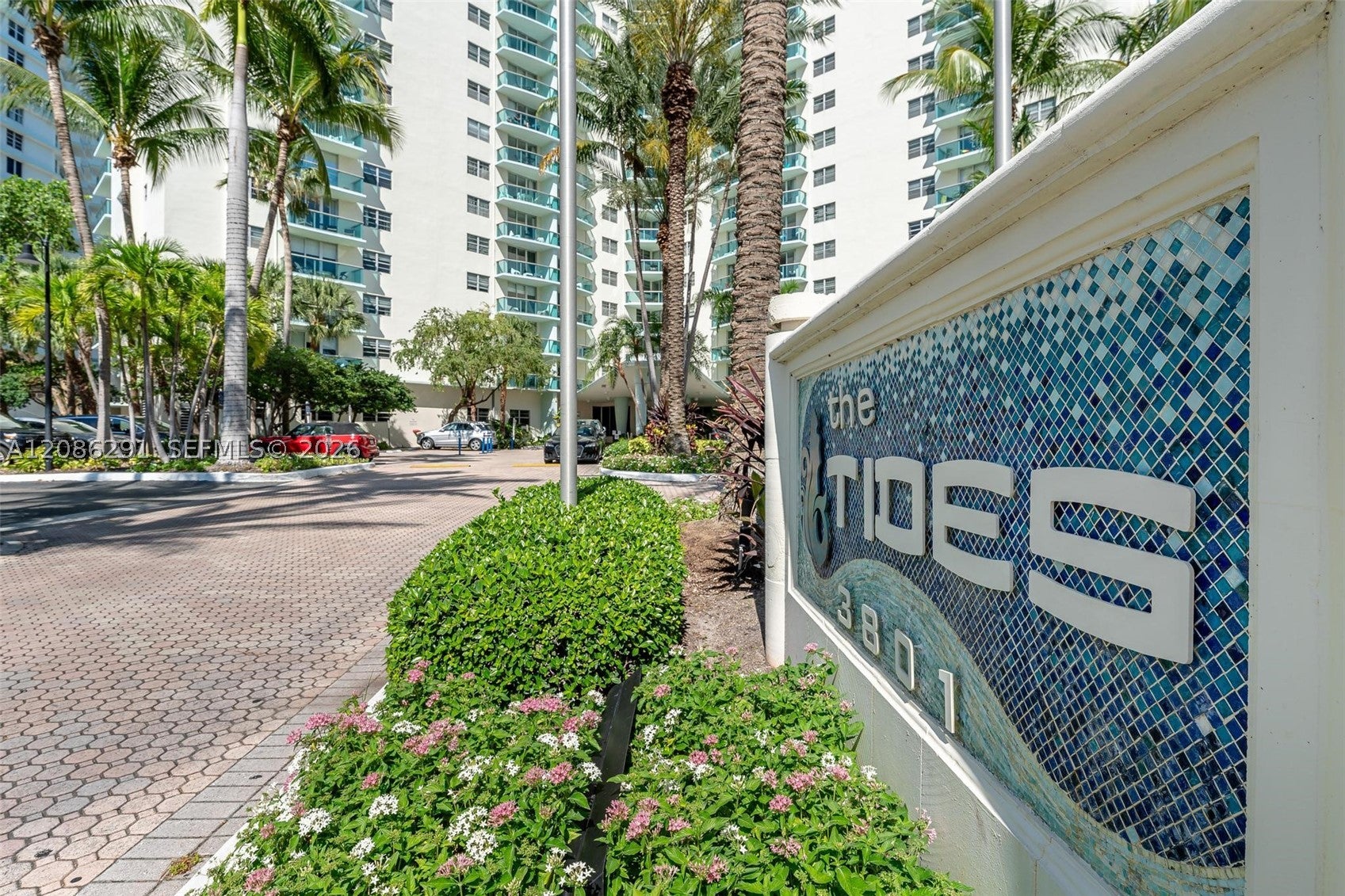 3801 S Ocean Dr 9T