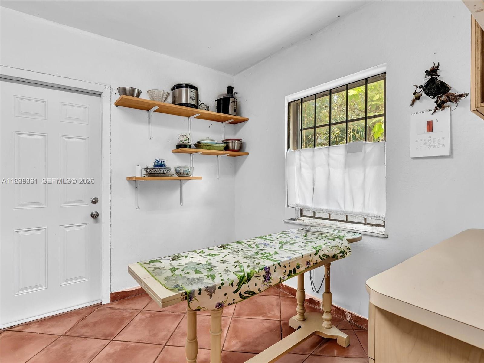 FROW HOMESTEAD - Residential Income