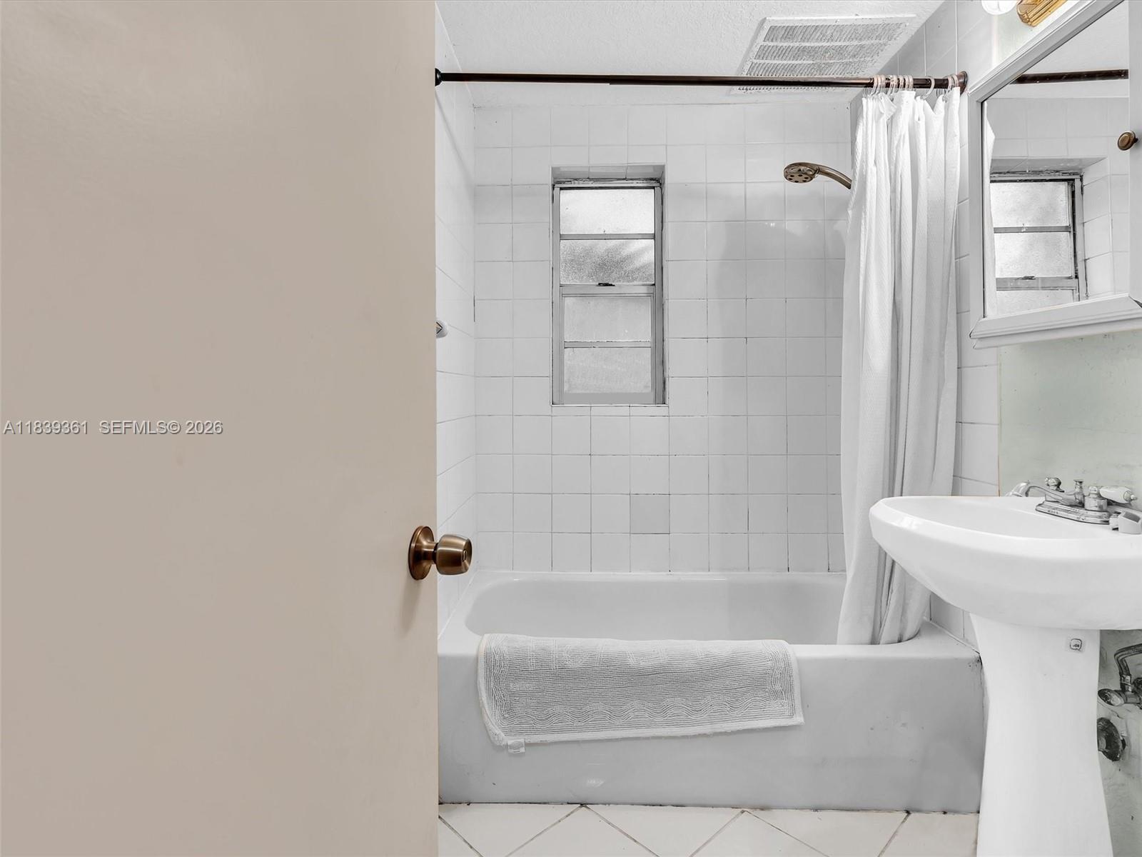 FROW HOMESTEAD - Residential Income