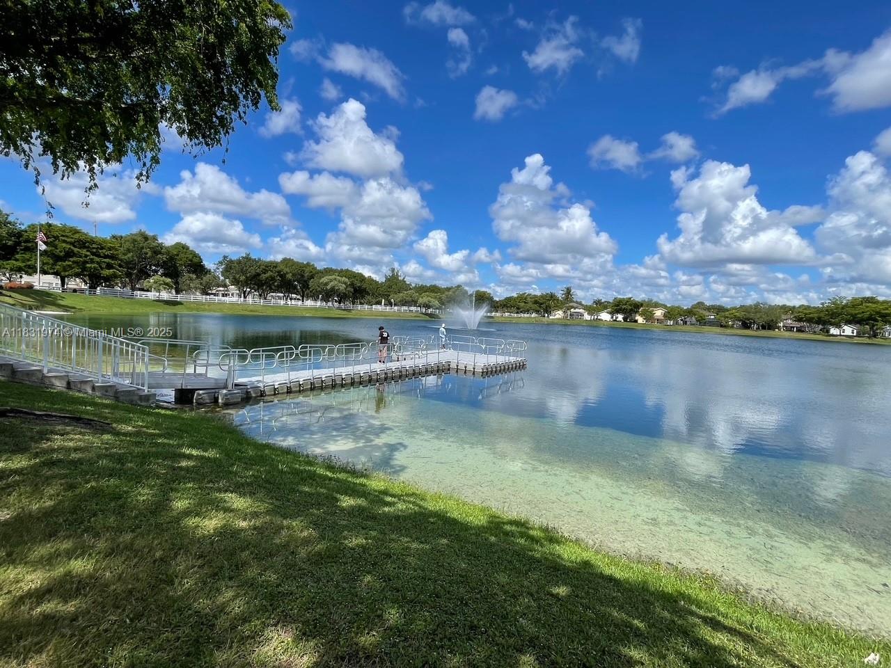 COUNTRY WALK SEC 5 REPLT - Residential