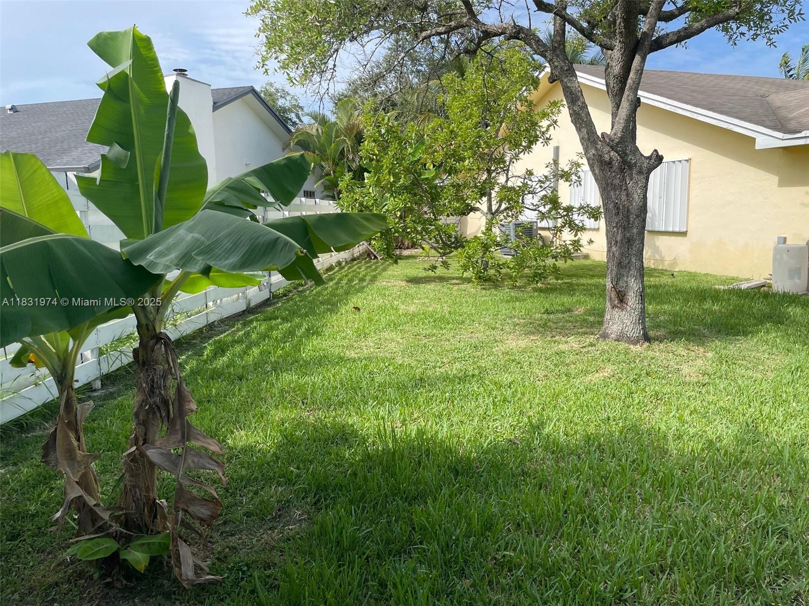 COUNTRY WALK SEC 5 REPLT - Residential