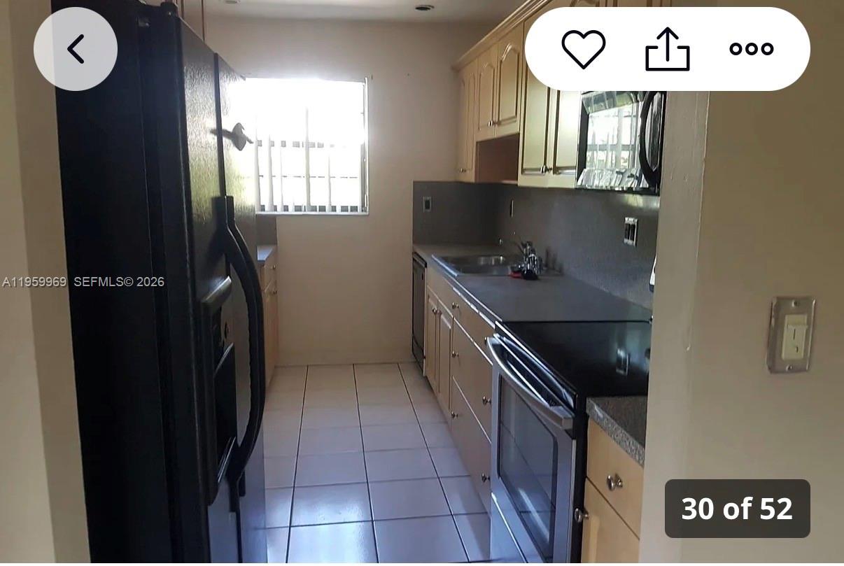 LOS ANGELES ESTATES SEC 3 - Residential