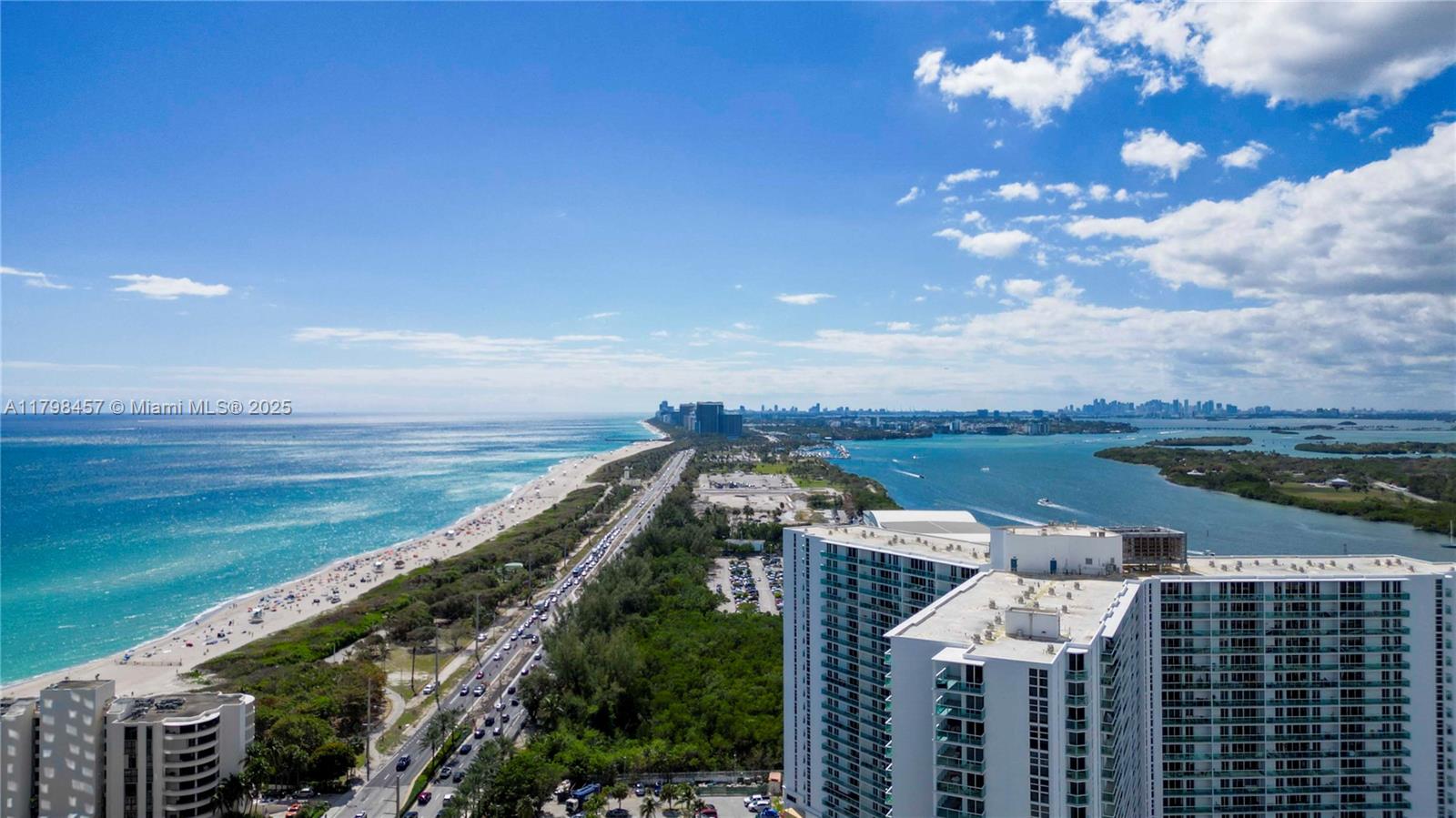 TDR TOWER III CONDO - Residential