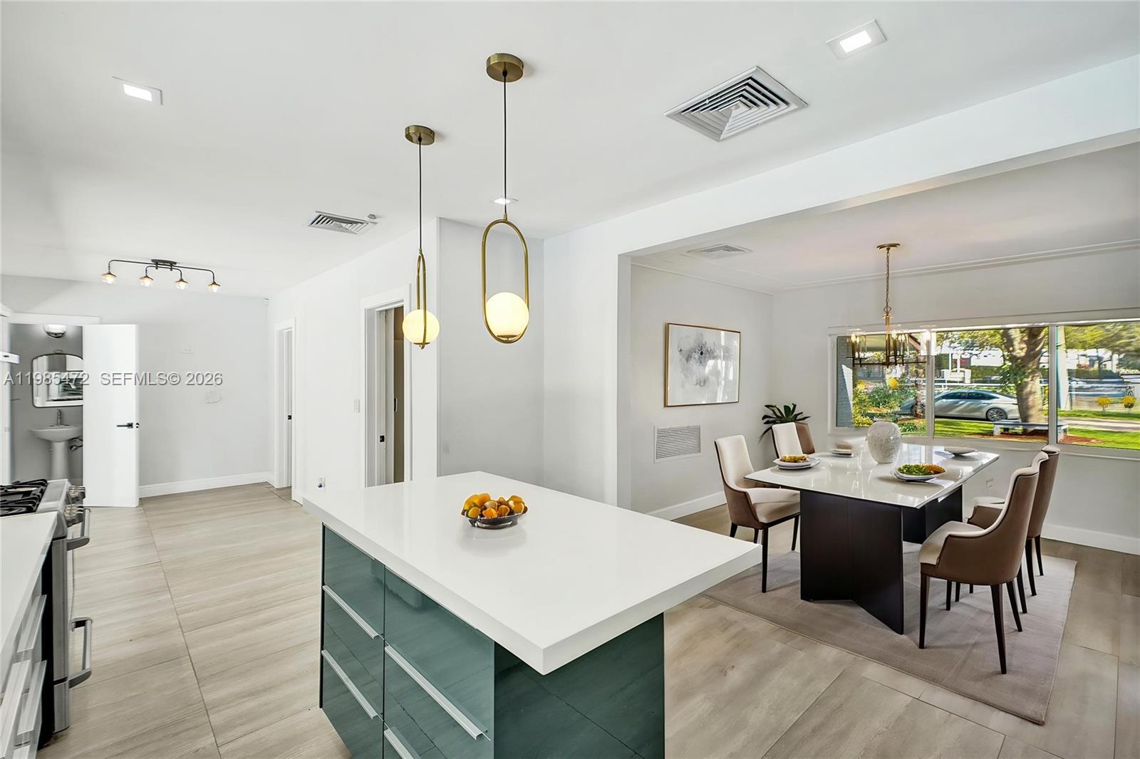 MIAMI SHORES SEC 8 REV - Residential