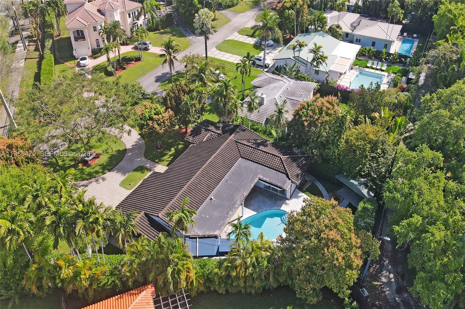 MIAMI SHORES SEC 8 REV - Residential