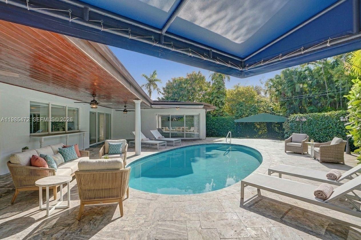 MIAMI SHORES SEC 8 REV - Residential