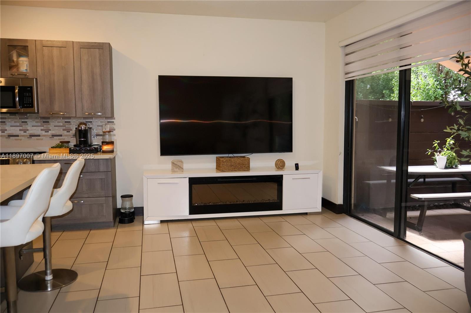 View photos, virtual tours, details... 15930 NW 91st Ct