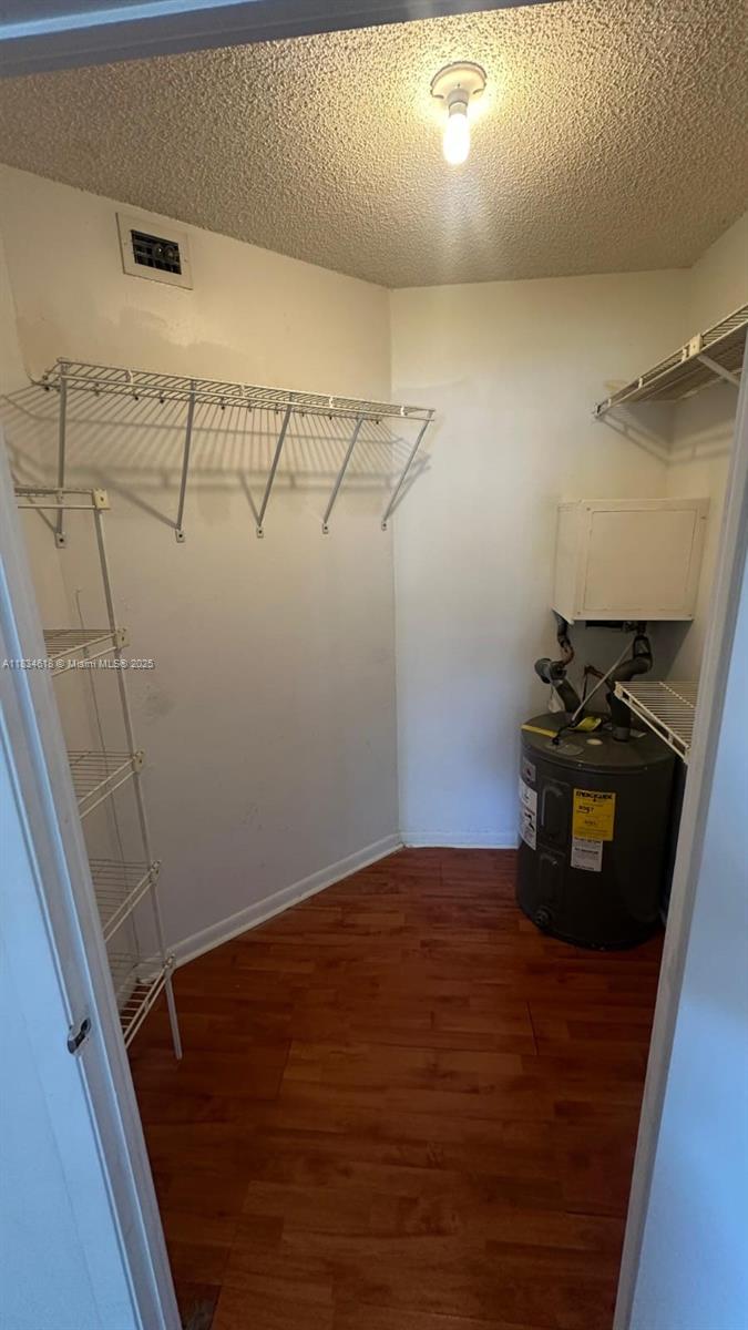 LAS VISTAS AT DORAL CONDO - Residential Lease