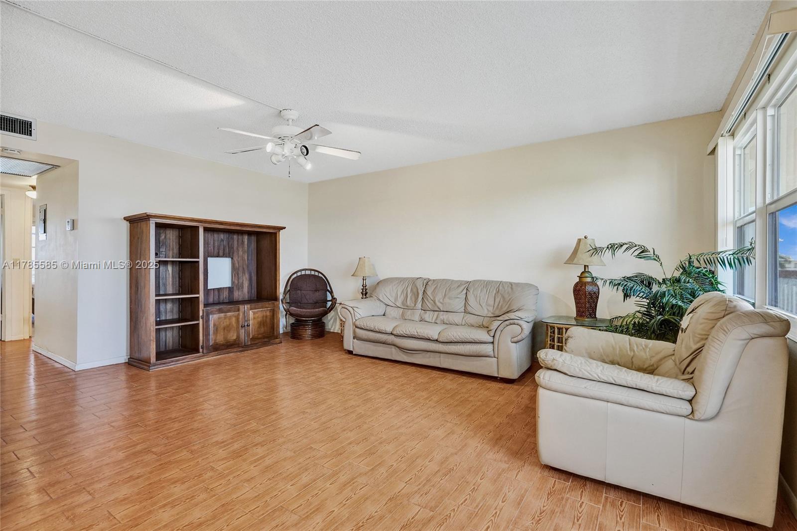 CORNWALL AT CENTURY VILLA - Residential