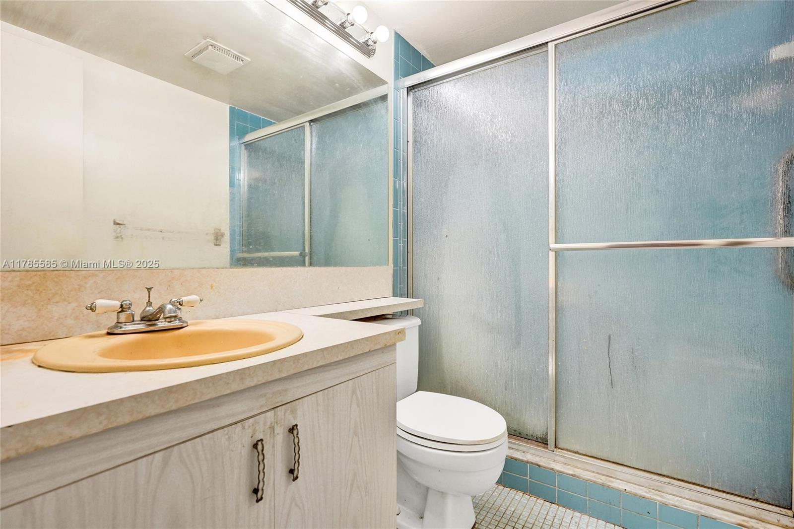 CORNWALL AT CENTURY VILLA - Residential