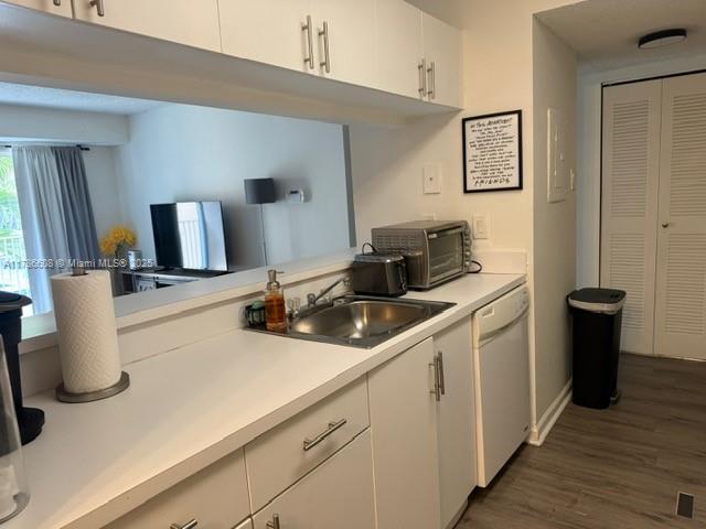 ROYAL PALM PLACE - Residential