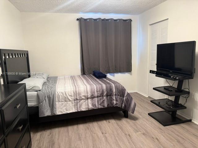 ROYAL PALM PLACE - Residential