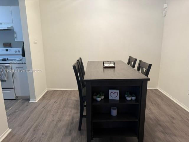 ROYAL PALM PLACE - Residential