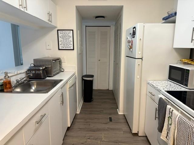 ROYAL PALM PLACE - Residential