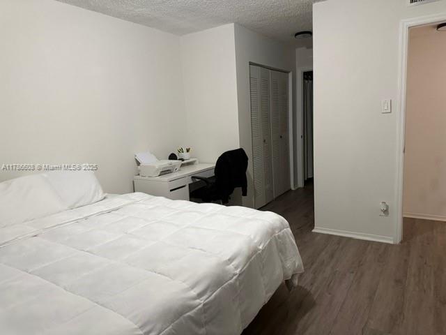 ROYAL PALM PLACE - Residential