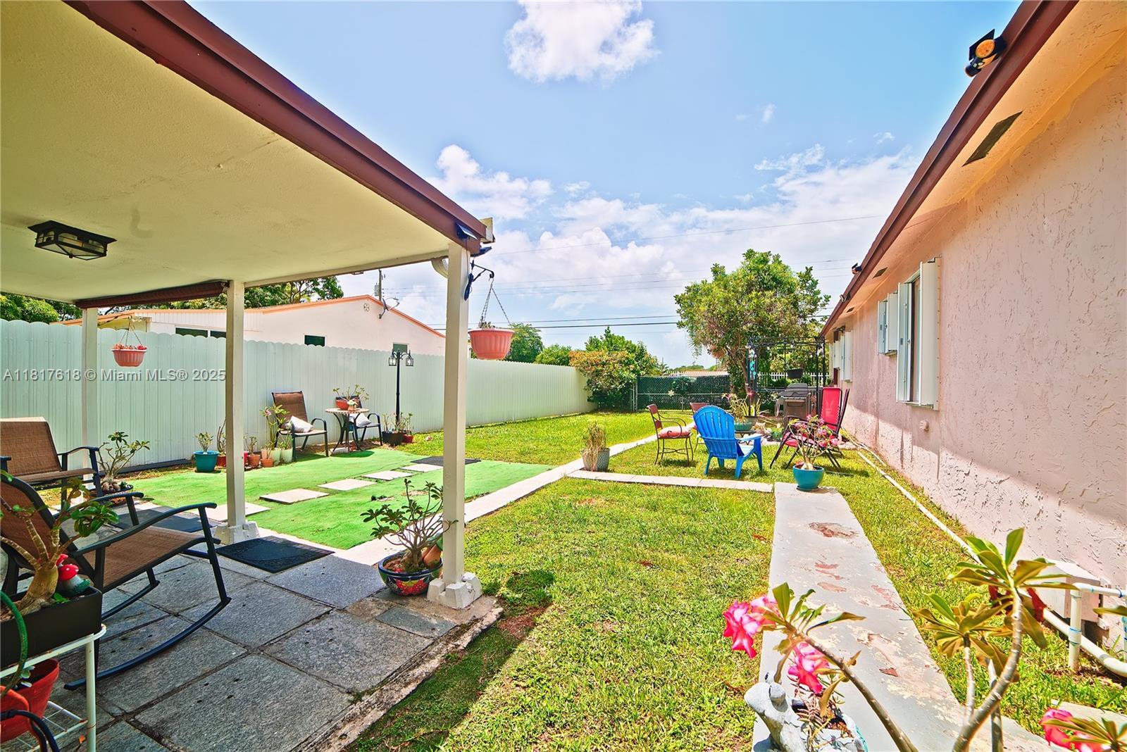 WEST PERRINE ADDN - Residential