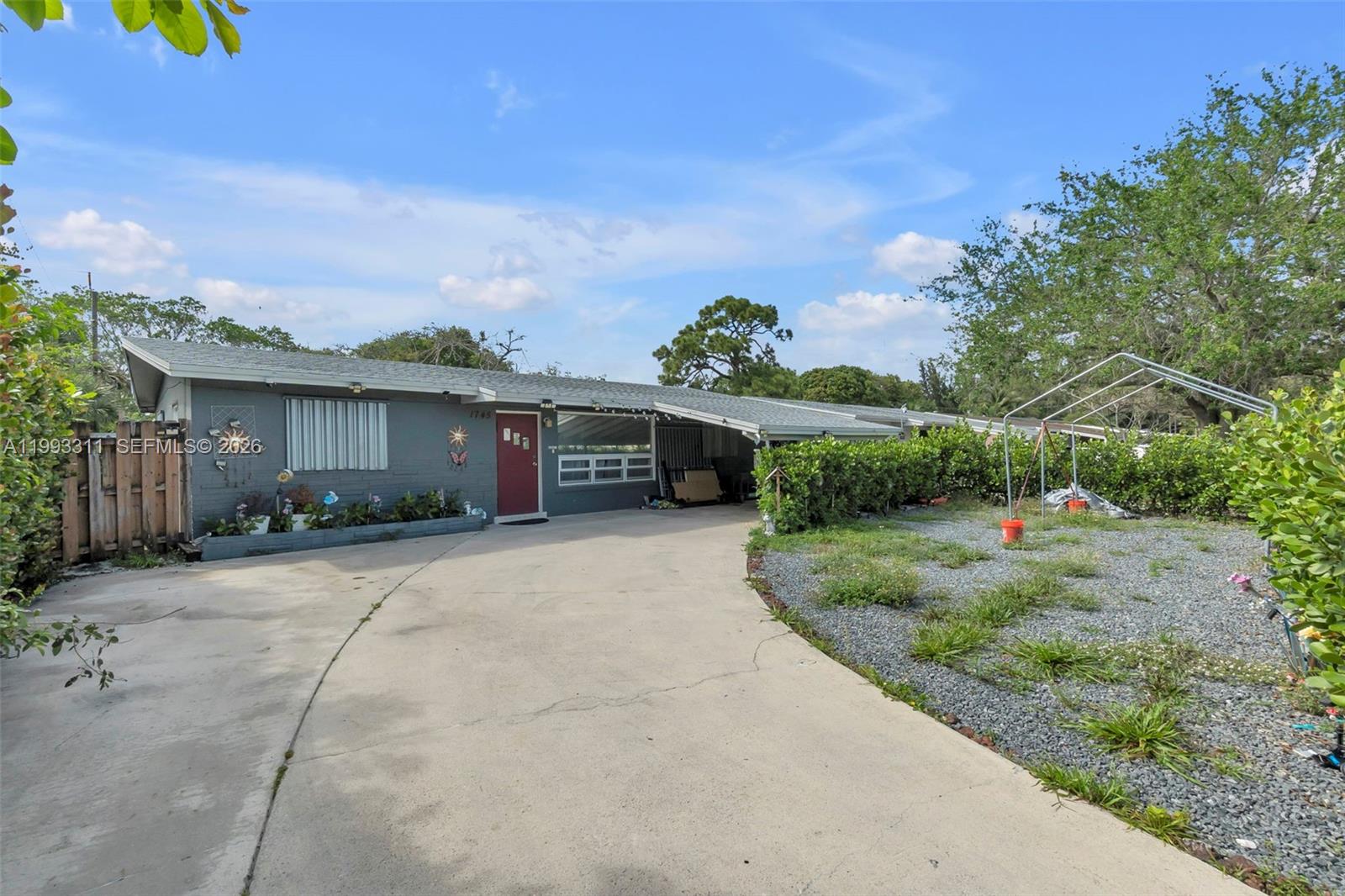 FLORAL HEIGHTS 1ST ADD - Residential