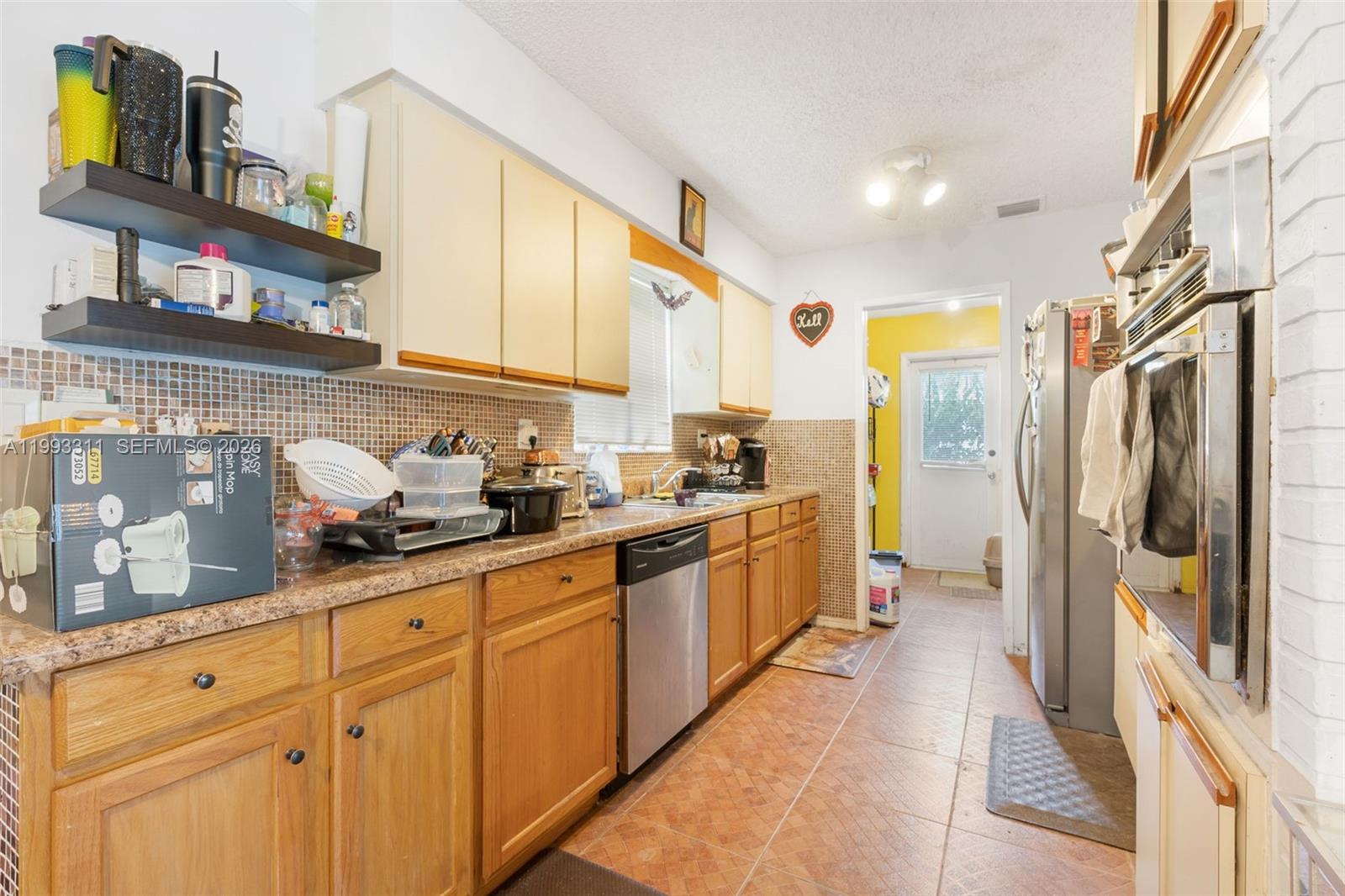 FLORAL HEIGHTS 1ST ADD - Residential