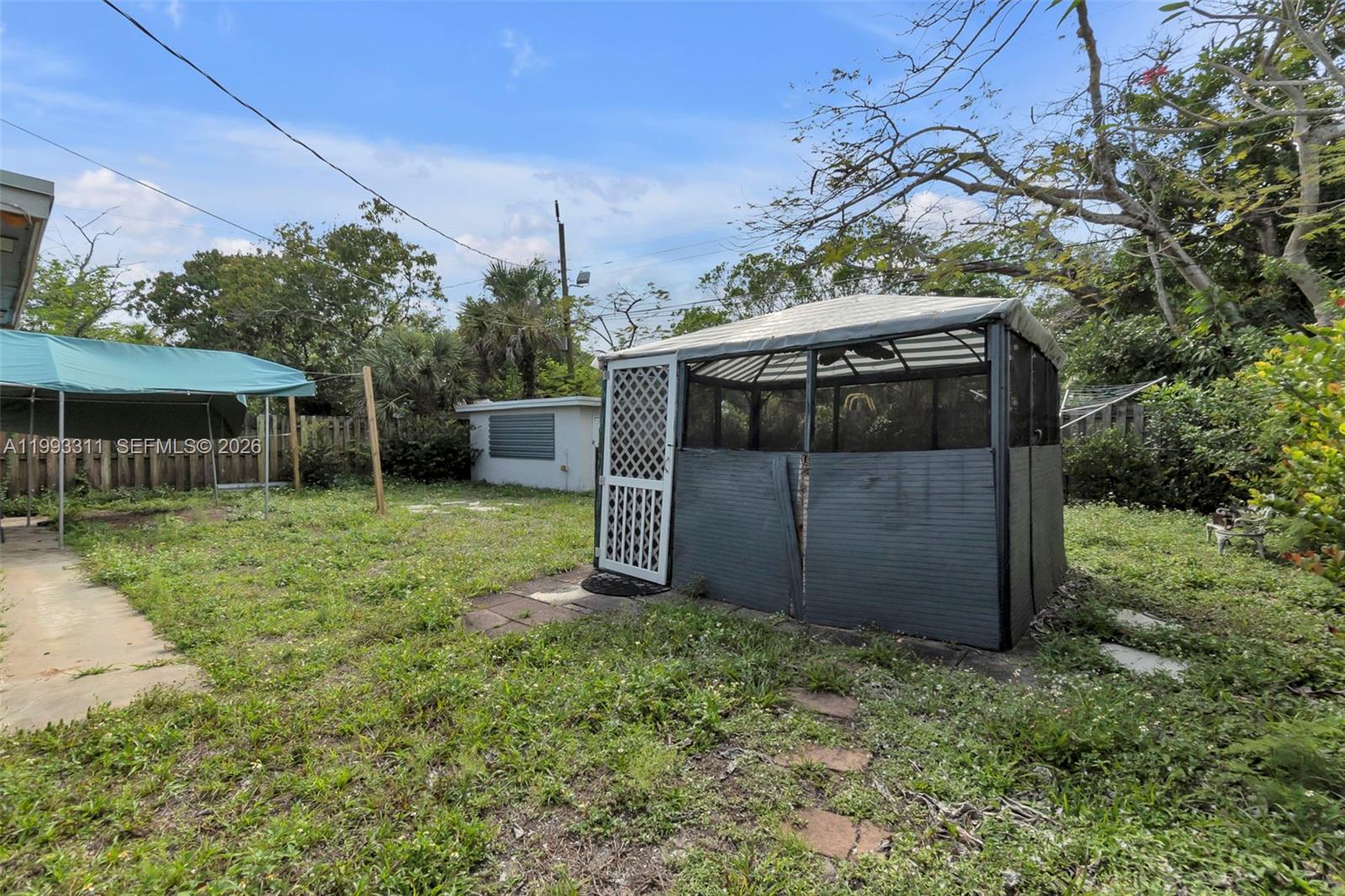 FLORAL HEIGHTS 1ST ADD - Residential