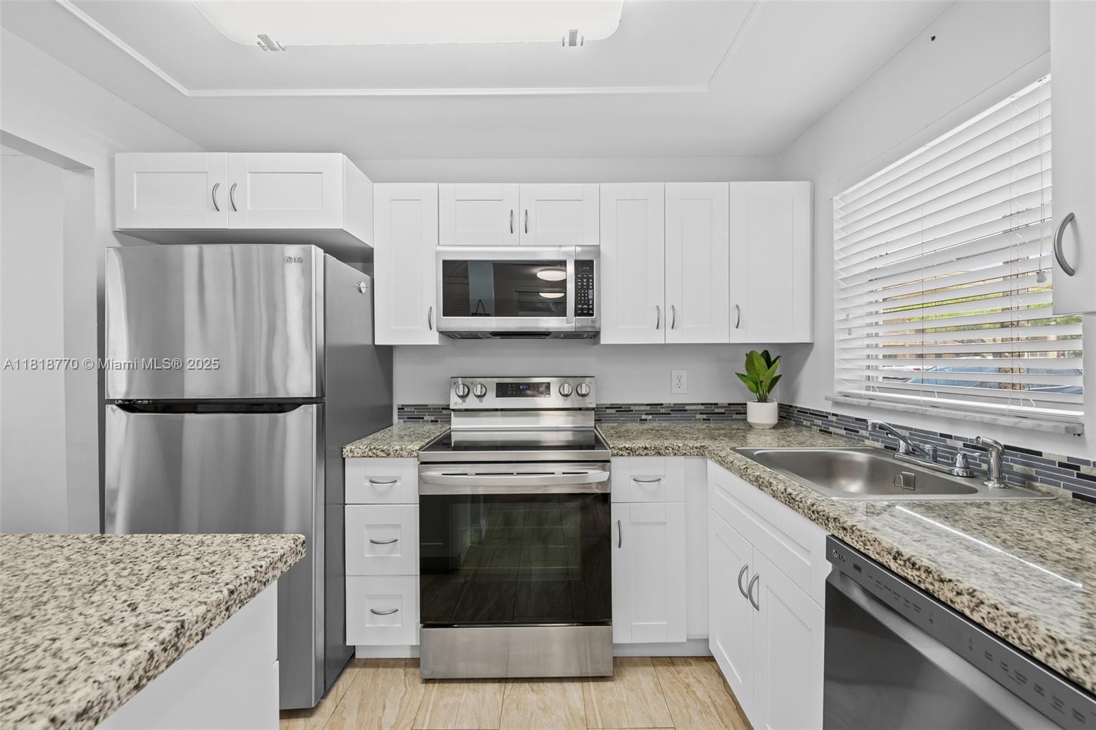 Property for Sale at 8305 Sunrise Lakes Blvd 101, Sunrise, Miami-Dade County, Florida - Bedrooms: 2 
Bathrooms: 2  - $129,000
