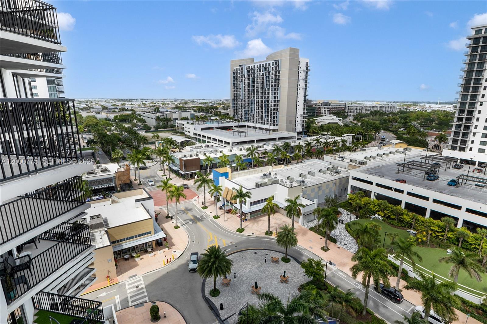 5252 PASEO CONDO - Residential Lease