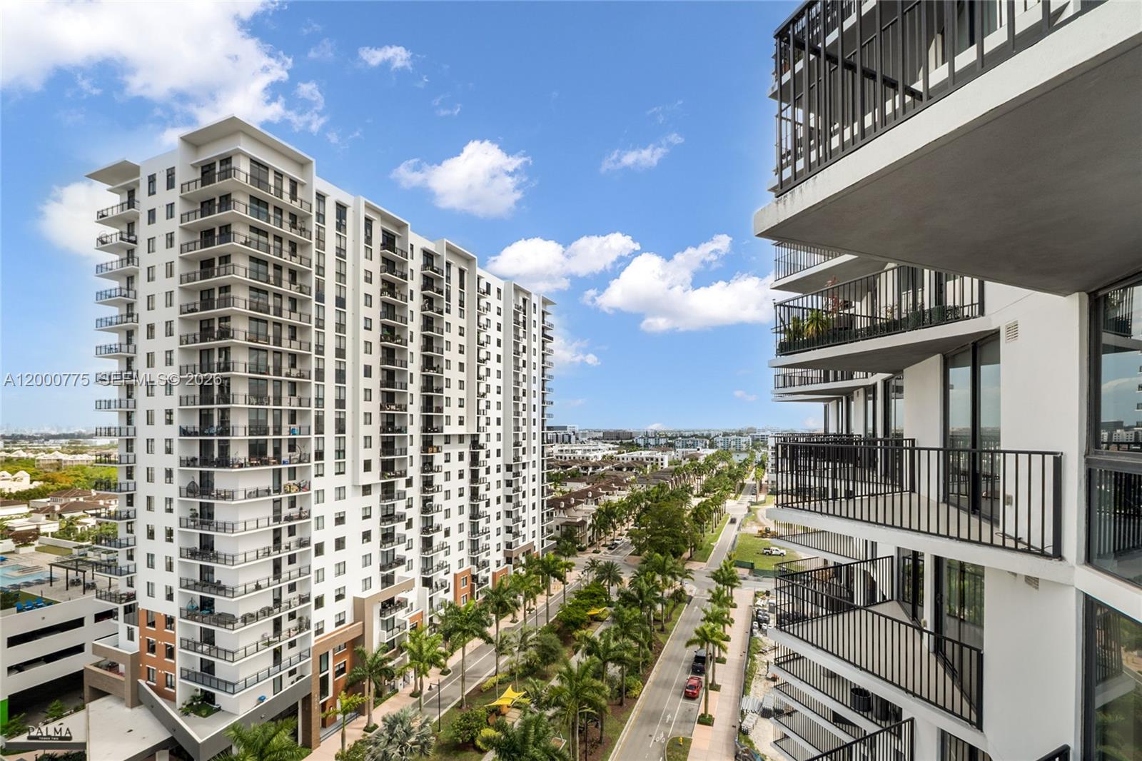 5252 PASEO CONDO - Residential Lease