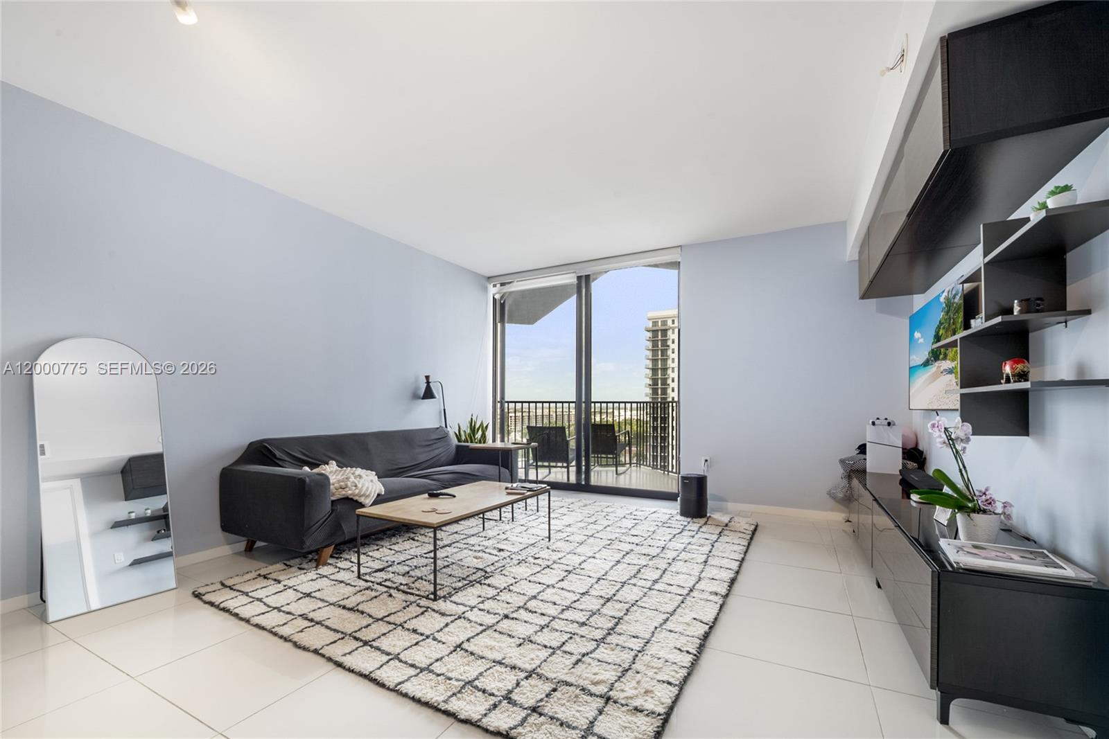 5252 PASEO CONDO - Residential Lease