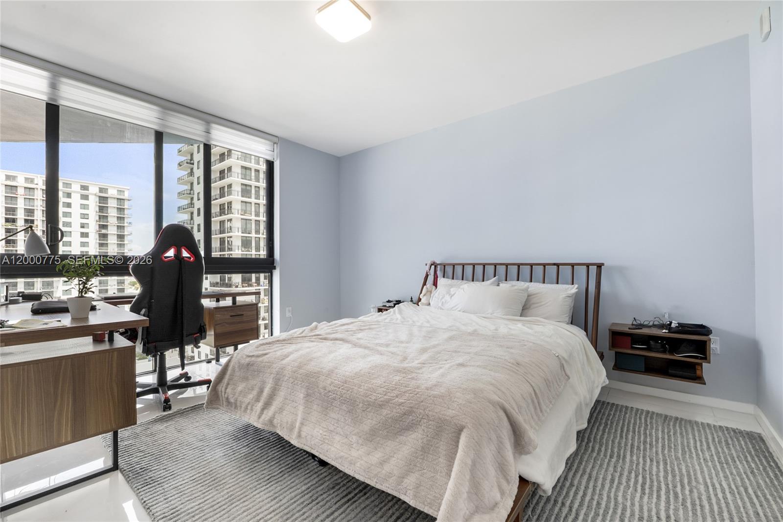 5252 PASEO CONDO - Residential Lease