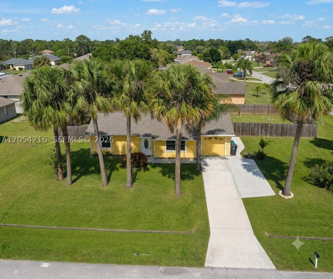 1573 SW Lexington Dr.