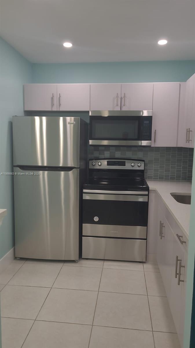 CANTERBURY CONDOS - Residential Lease