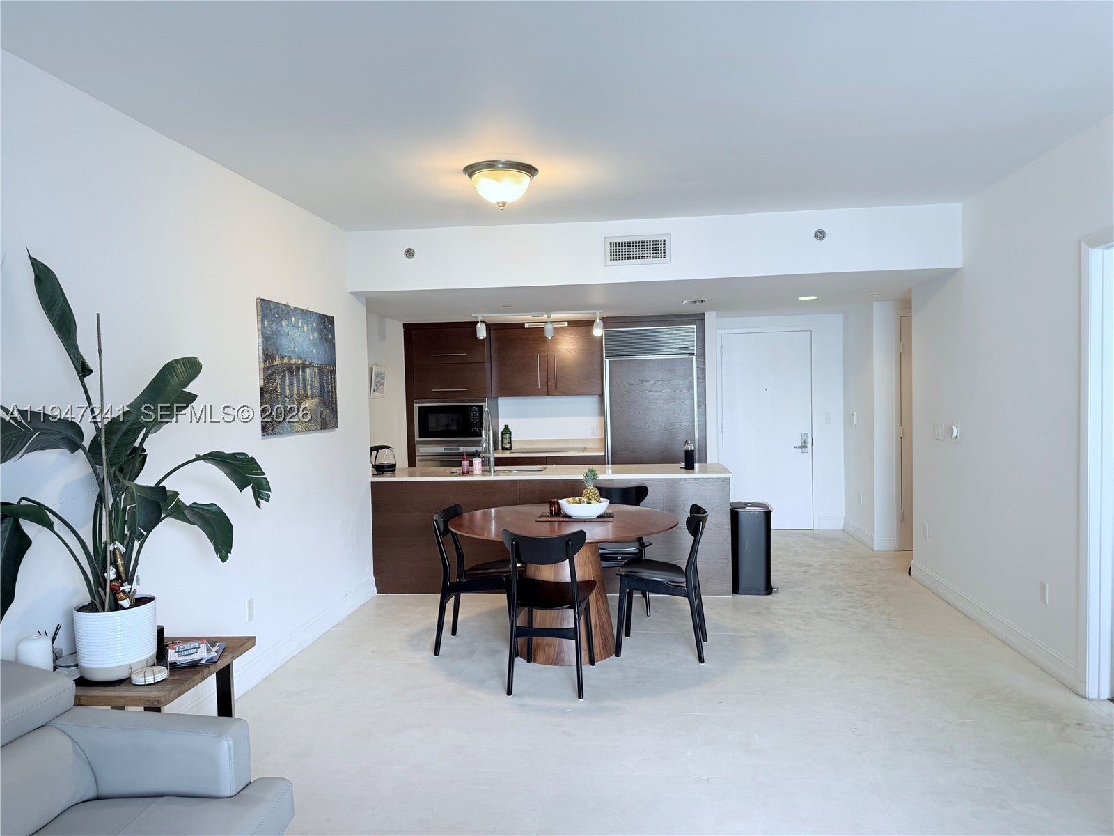 465 Brickell Ave 2906