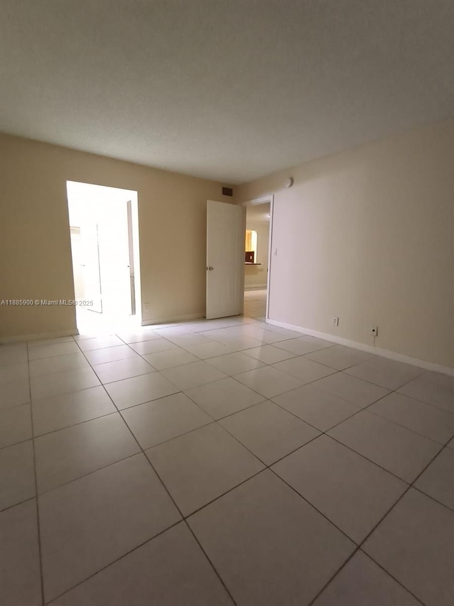 LAGO WEST CONDOMINIUM B - Residential