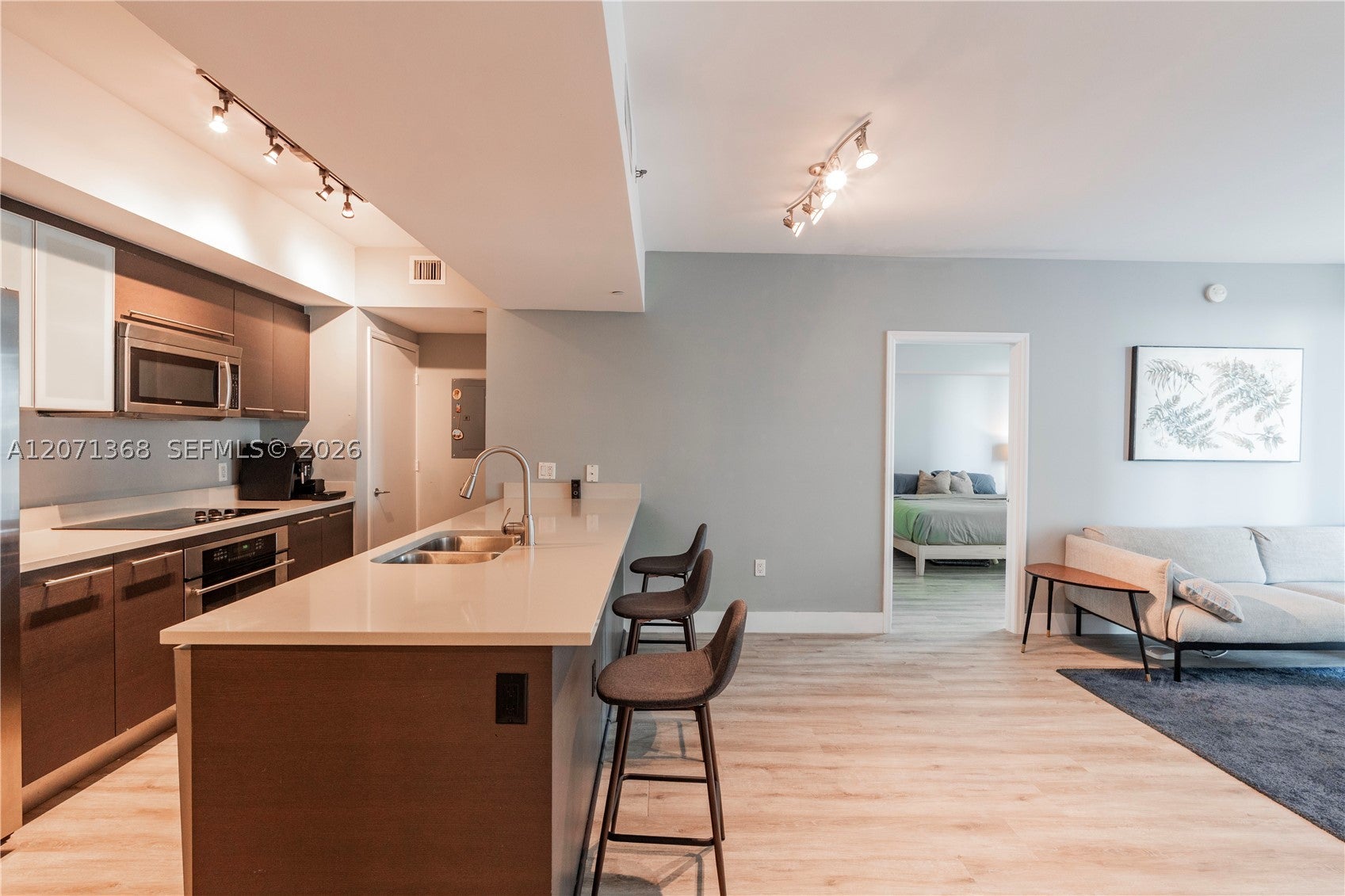 55 SE 6th St 1205